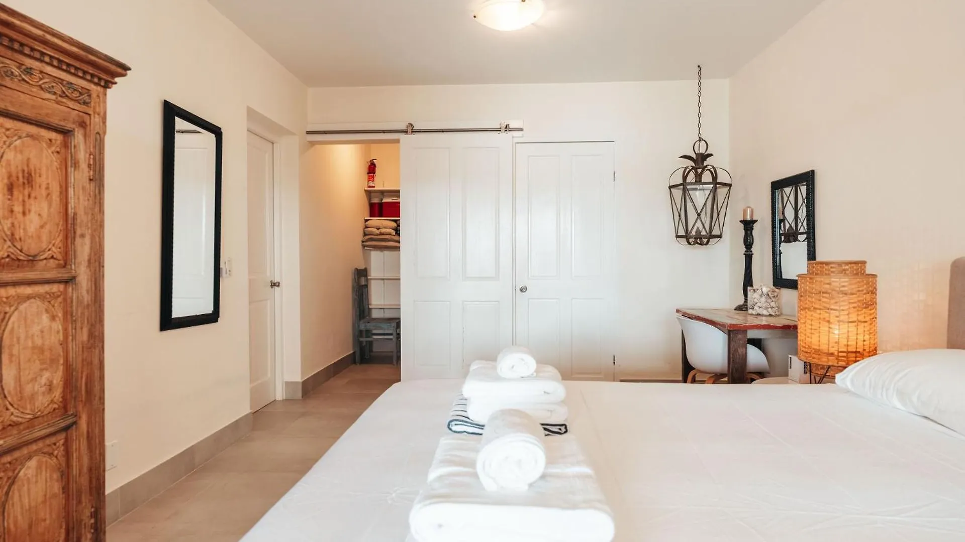 Mas Bango K1 A Peaceful Waterfront Condo In Jan Thiel